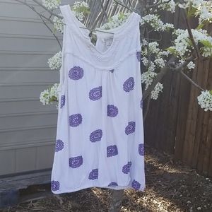 Lucky Brand top